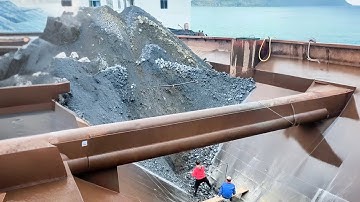 Barge unloading 4500 tons of phosphate ore - Part 2 -  relaxation video - Vlog on the barge