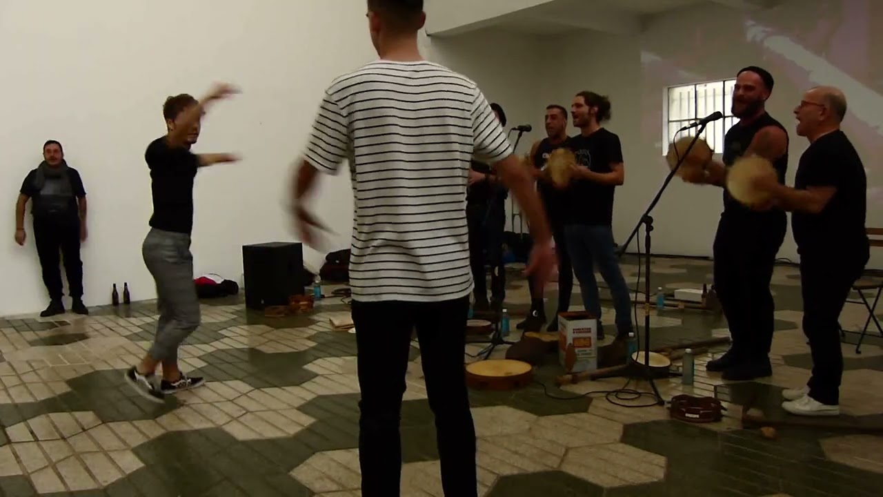 Jota e riscada de Santa Uxia de Ézaro, Dumbria (A Coruña)