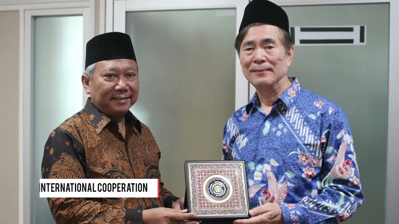 PROFIL KAMPUS UMS 2021 (ENGLISH)