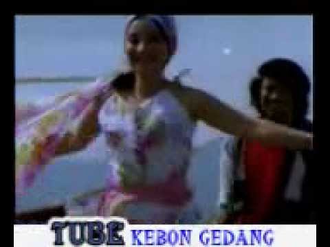 ▶ MELODY CINTA rhoma irama original sountrack film   YouTube edison
