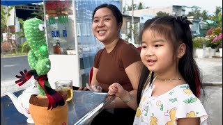 Back in Business and Clearing Aunt 5's Garden to Prep for Planting Veggies #1312 - Hai Suong
