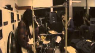 LOW TIMES - I DON'T WANNA BE CAGED (laundromat show 01/13)