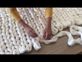 Diy tutoriel tricoter une couverture xxl avec les mains en laine merinos comfywool