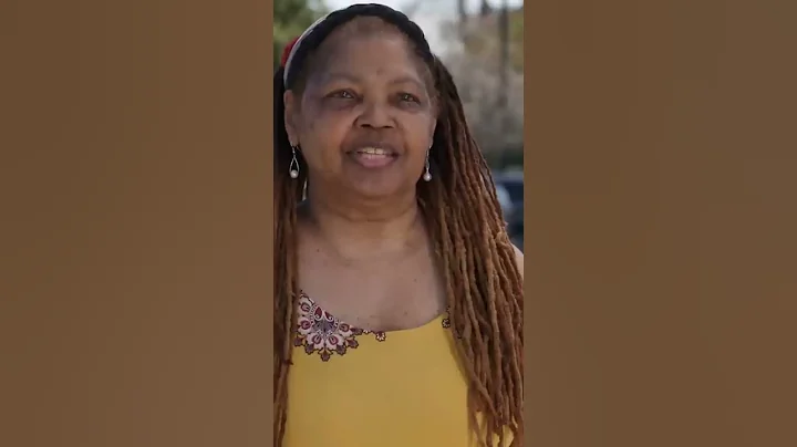 "This is the Mite" Dr. Lee Shows Patient the Mites Causing Her Itch | Dr. Pimple Popper