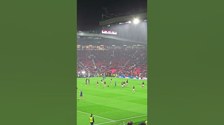 Manchester United vs FC Twente pre match at old Trafford