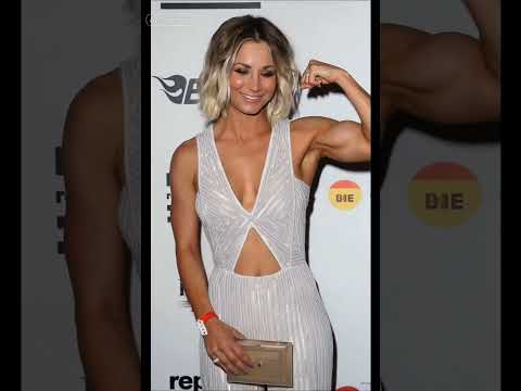 The Big Bang Theory S Kaley Cuoco Is Jacked Kaleycuoco Flexing Shorts 