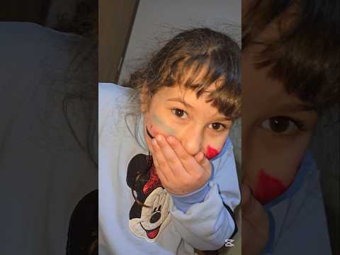 لين رسمت بمكياجي على وشا خالد غيث لين 