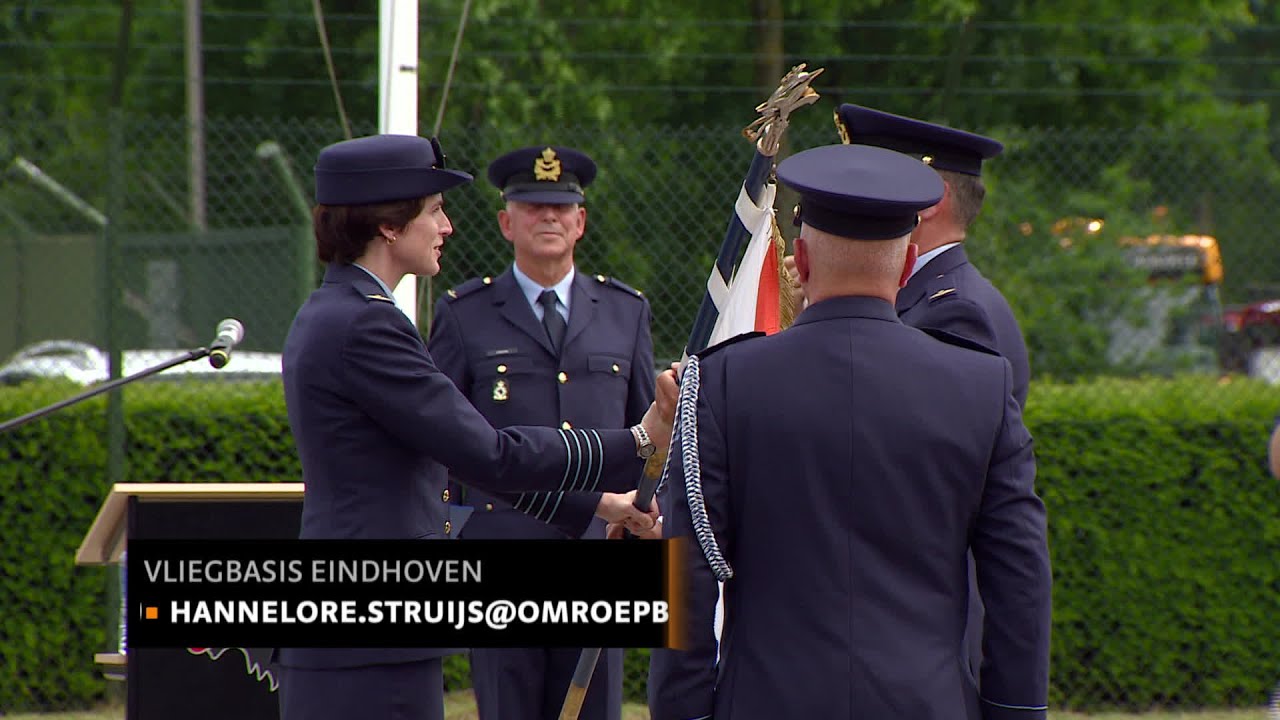 Eerste vrouwelijke vliegbasiscommandant van Nederland aan de leiding op Vliegbasis Eindhoven