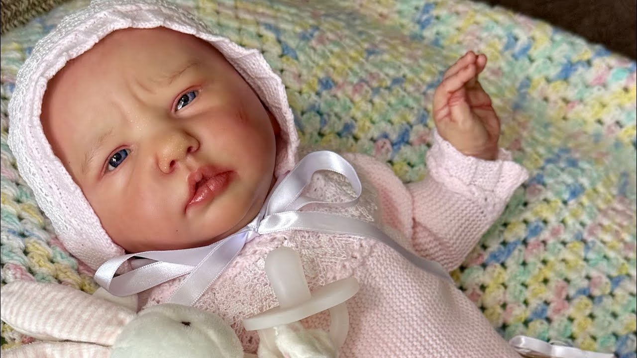 Crochet and knits 🧶 || Best friends Club || @RebornHuggles 