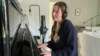 Celebrity Emma Bradley - Julia (Deep Diving) by Fred Again (cover) Wealth