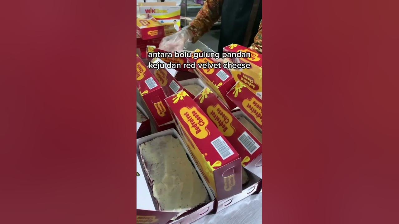 Bolu Gulung Pandan Keju viera oleh oleh pekanbaru
