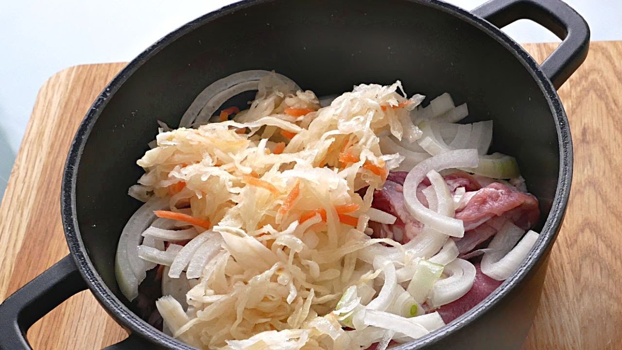 ongelooflijk-lekker-en-snel-recept-voor-kool-met-vlees-op-het-fornuis