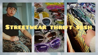 Come Thrift with me | Men's Street wear try on haul | Toronto Black Market Vintage Clothing screenshot 1