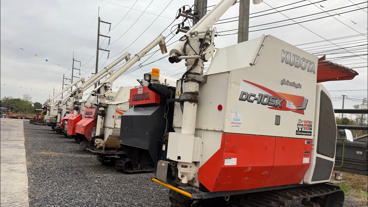 ตลาดนัดรถเกี่ยวคูโบต้ามือสอง DC60-68-70plus-95-105 ราคาเริ่มที่ 99,000 โทร 062-2582525 #รีวิว