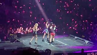 Blackpink concert 20221114. Newark,  NJ. DDU-DU-DDU-DU/ Forever Young