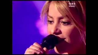 Shakira Forever Young