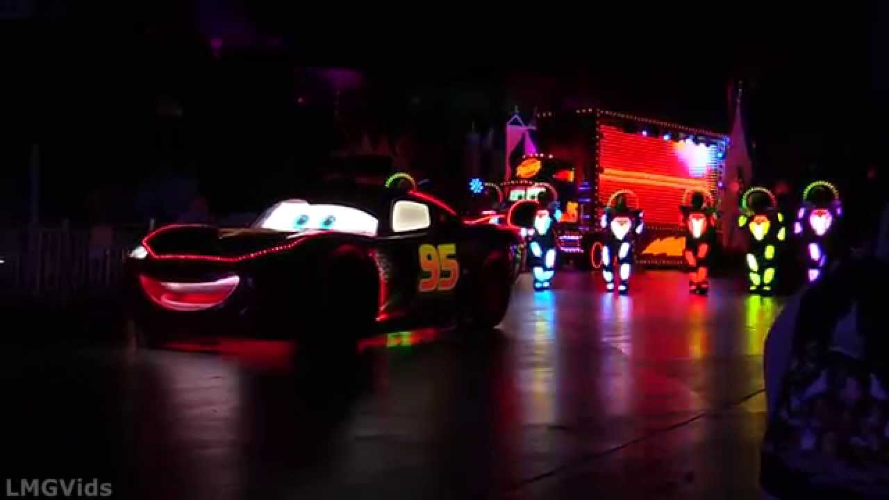 [HD] Paint the Night Parade Disneyland Its a Small World Viewing Full COmplete Show 1080p 60fps