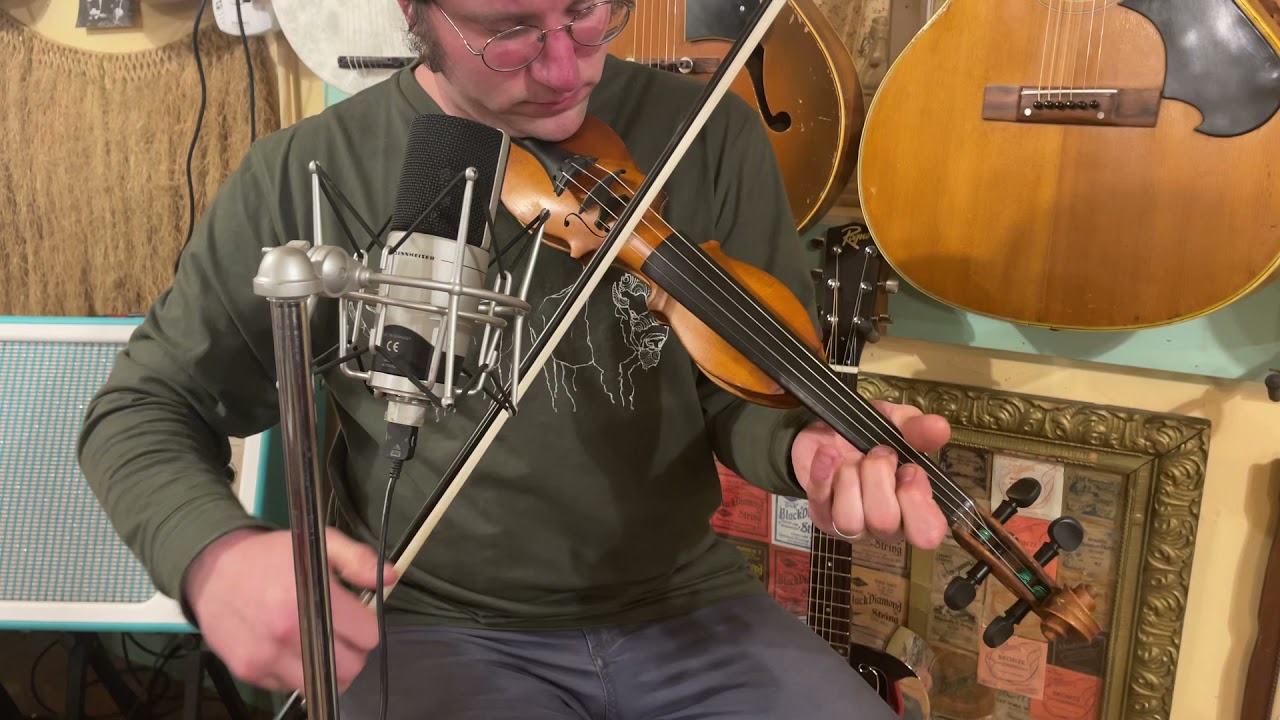 【希少】Dominique FIELD PARIS バイオリン 4/4 2002 希少】Dominique FIELD PARIS バイオリン 4/4 2002 希少】Dominique