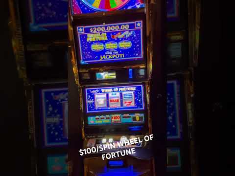 🟡 Las Vegas | Flamingo Hotel & Casino Room Tour! Nice Room, Good Price, Awesome Location On Strip!