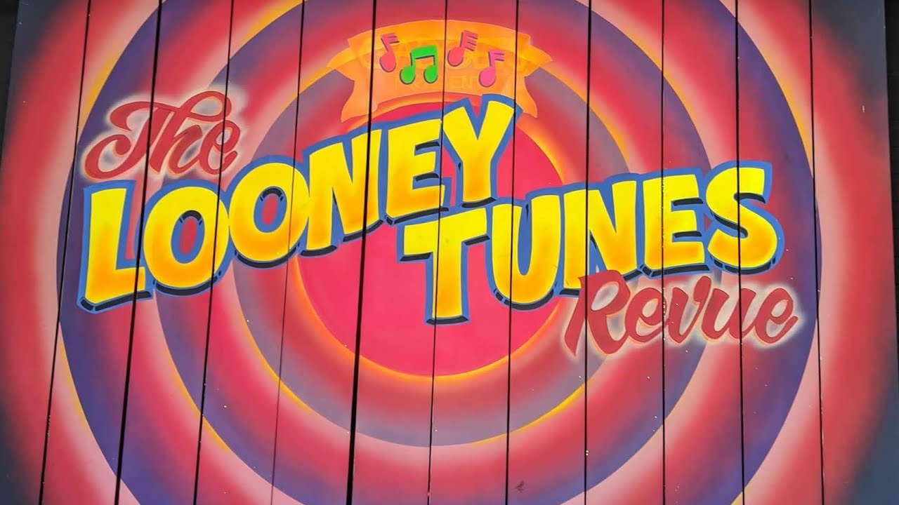  Looney Tunes - Riverboat Revue / Salute To Independence