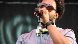 Dwele performing at the Capital Jazz Festival 2011