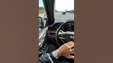 Completely HANDS FREE Driving - Cadillac Super Cruise