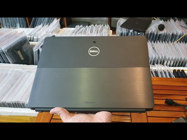 Đã bán. Dell Latitude 5285, 2 in 1, 12.5in full hd, i5, gen 7, ram 8, ssd 128.