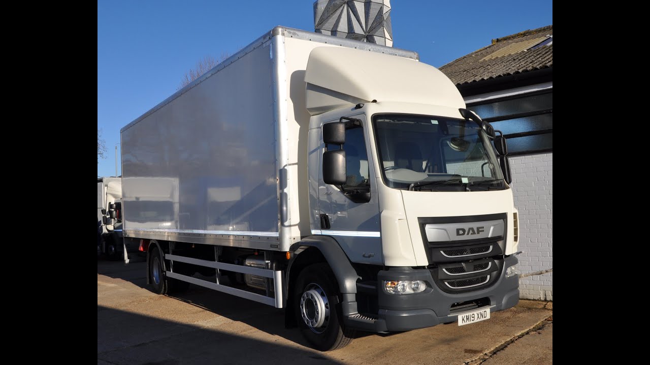 KM19 XND DAF LF 230 BOX - YouTube