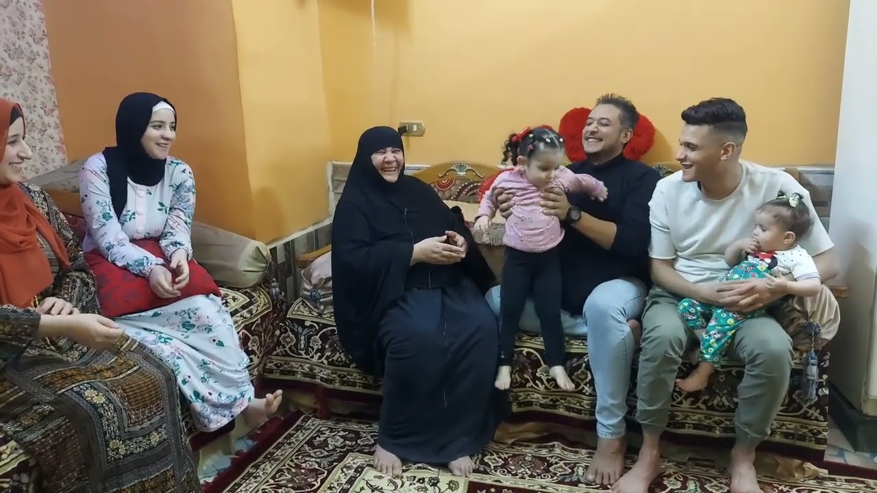 ماما سناء عاوزه ايه من ابراهيم 🤵وكل اللي في البيت عاوزين كده👫