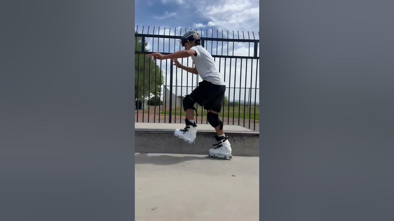 this-hurt-my-shins-shorts-skate-music-cool-sk8-skateboarding