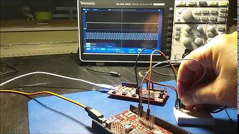 Sync PWM output with external clock on a TI Hercules Microcontroller