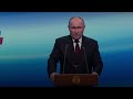 Путин впервые произнес имя Навального