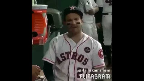 Altuve dancing to pit bull