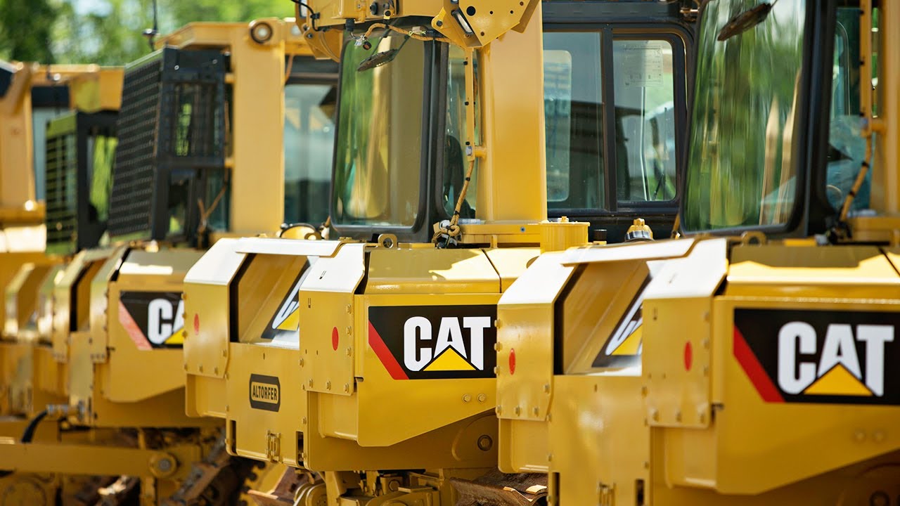 Jim Cramer: I Like CAT but Deere Is Better