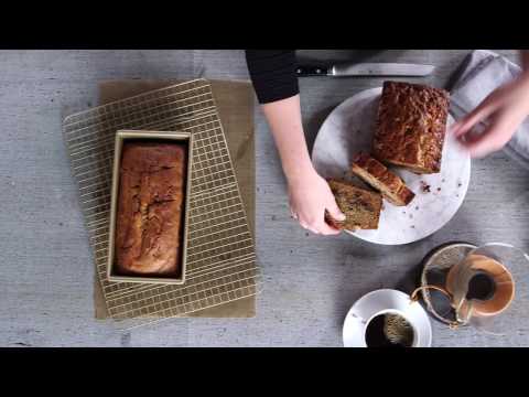 How to Make the Very Best Banana Bread