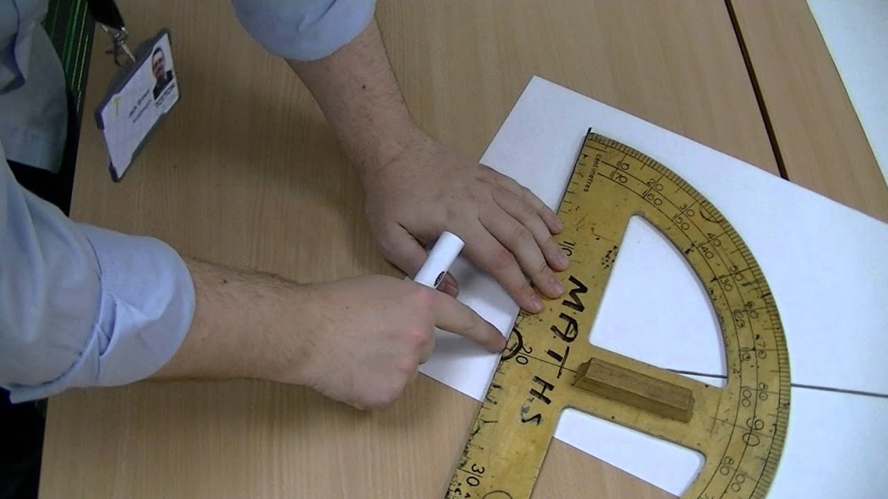 GCSE Maths from Scratch 17.02 How to Measure an Angle - YouTube