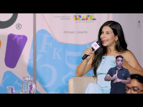 Vídeo com acessibilidade: Mariana Lelis, Camila Tokutsune e Rose Bispo no #sempreumpapo Paracatu