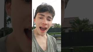 Sous la pluie #humour #human