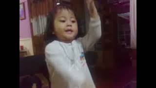 Arie kena paksa menari dgn maksedara dy time ni 25/11/2011 - 4:08PM (Sekarang 17tahun dah) #comell 