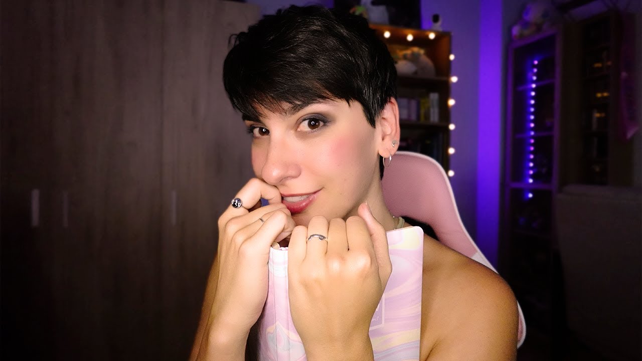 ASMR Español - Compañera de clase LIGA contigo - ROLEPLAY