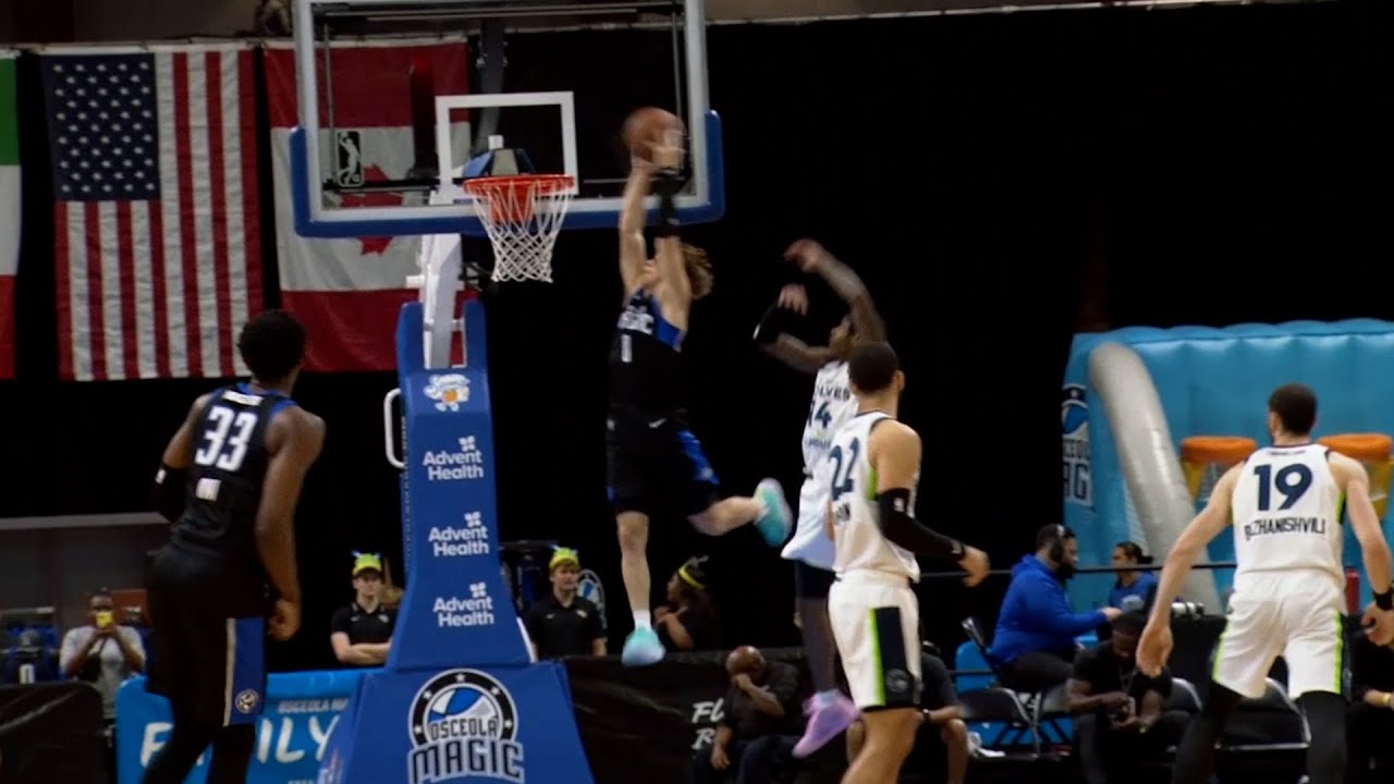 mac-mcclung-dominates-with-33-points-as-magic-clinch-1st-round-bye