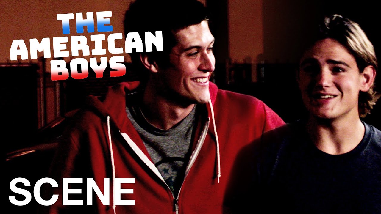 «АМЕРИКАНСКИЕ ПАРНИ» — гей-футбольный романтический фильм