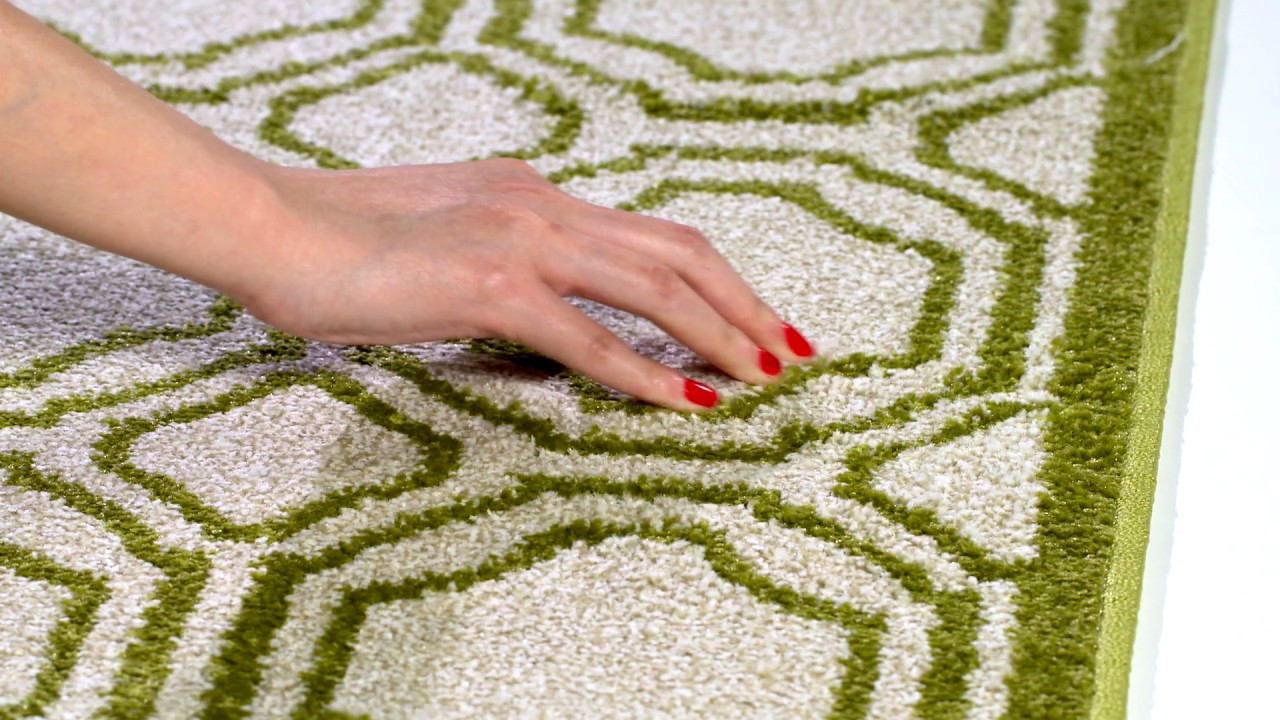 Ivory & Light Green Amherst Rug by Safavieh - AMT411A