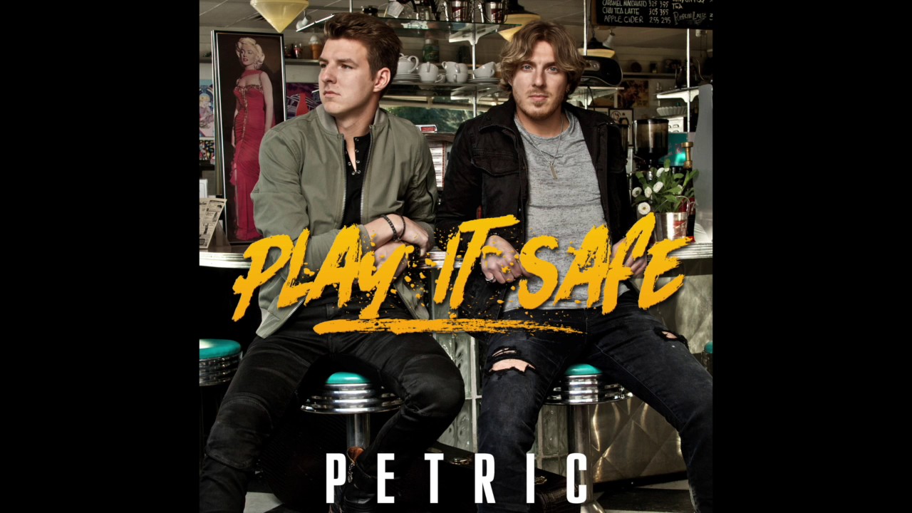 在 YouTube 上观看 Petric- Play It Safe (Audio only) 在 YouTube 上观看 Petric- Play It Safe (Audio only)