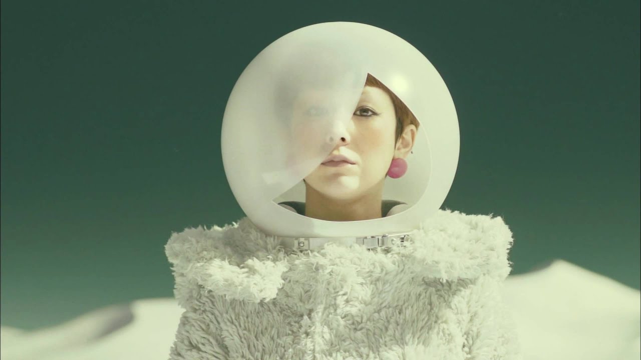 木村カエラ CM 明治 XYLISH「カプセルカエラ ヒミツ」篇 30s - YouTube