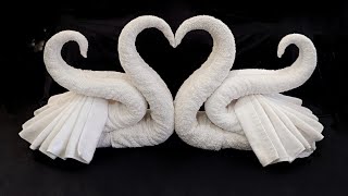 KISSING SWAN TOWEL ART