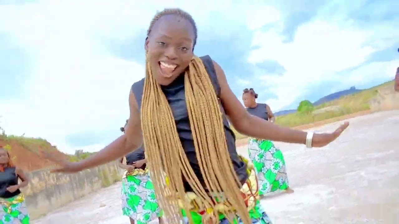 Blanche tembé Générique officiel Ravel solo missapi 