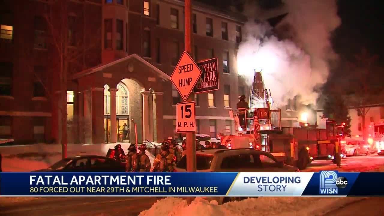 Man killed in apartment fire - YouTube