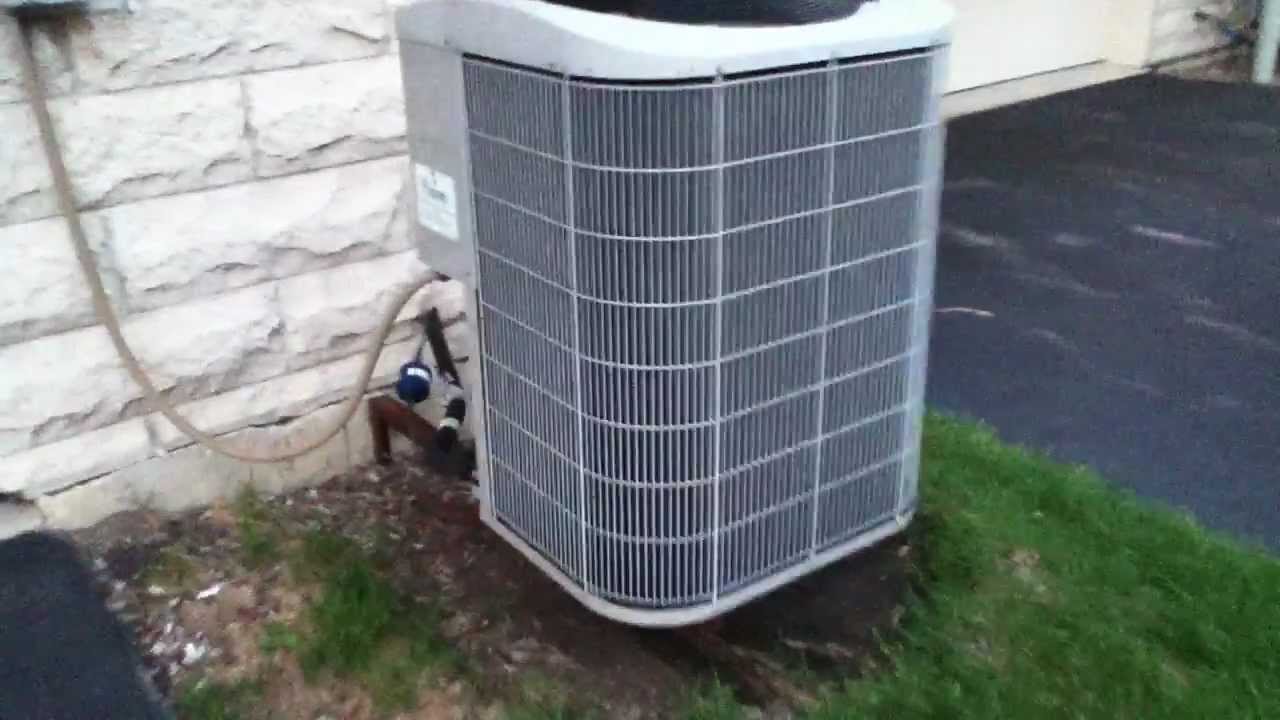 2007 Carrier BASE Model Air-Conditioner Running! - YouTube