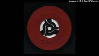 Charley Organaire  Salaam